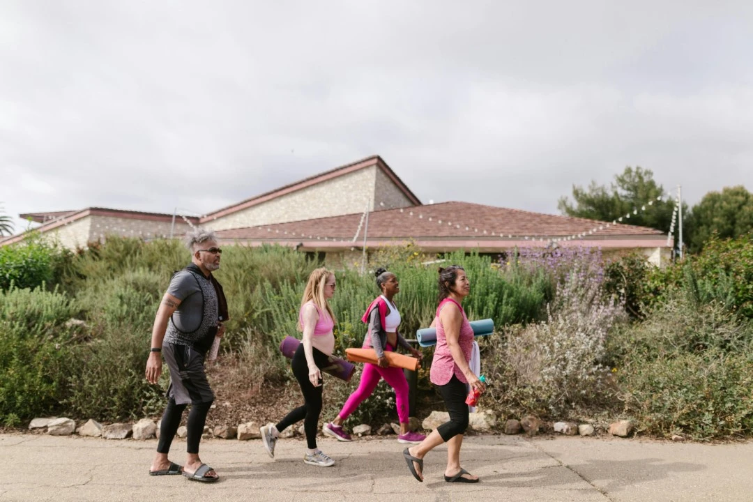Cultivating Healthy Relationships for Weight Loss Success